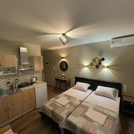 Villa Rafailia Olympiaki Akti Bagian luar foto